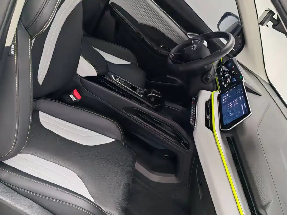 GEELY AUTOMOBILE BINYUE