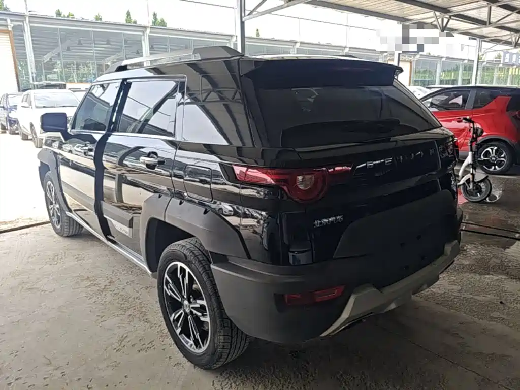 BAIC ORV Beijing Offroad BJ20 2017 2016 1.5T CVT Luxury