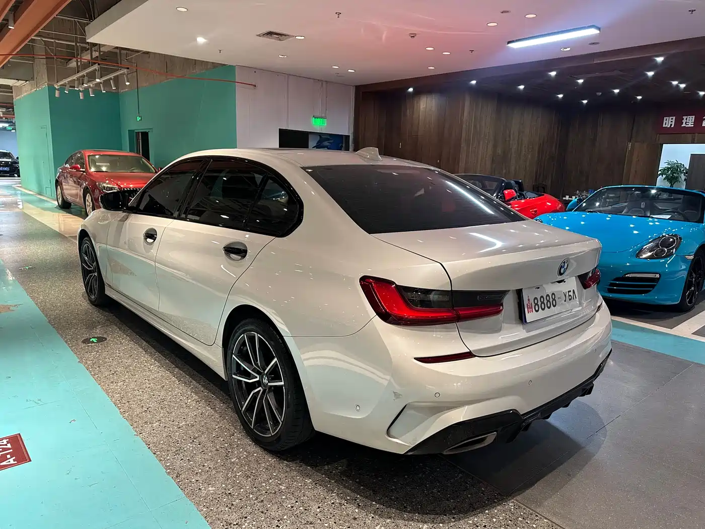 BMW 3 Series 2021 325Li M Sport Package фото 4