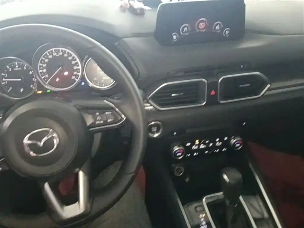 Фото 10 - Mazda CX-5