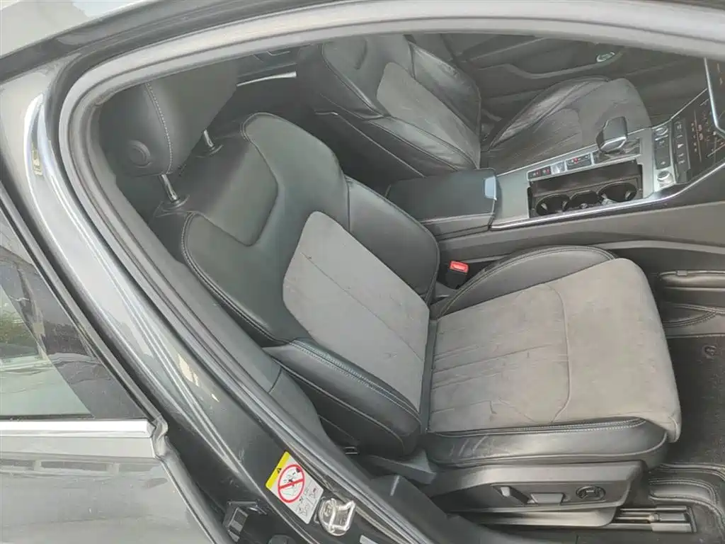Audi A6L 2019 45 TFSI Premium Dynamic фото 25