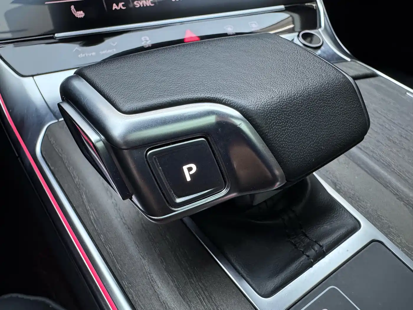 Audi A6L 2023 45 TFSI quattro Premium Elegance фото 27