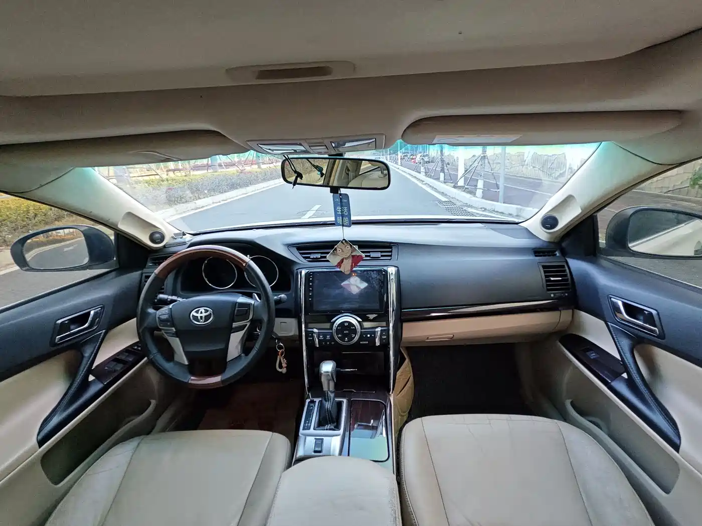 Toyota Reiz 2012 2.5V Grace Elite Styling Edition фото 10