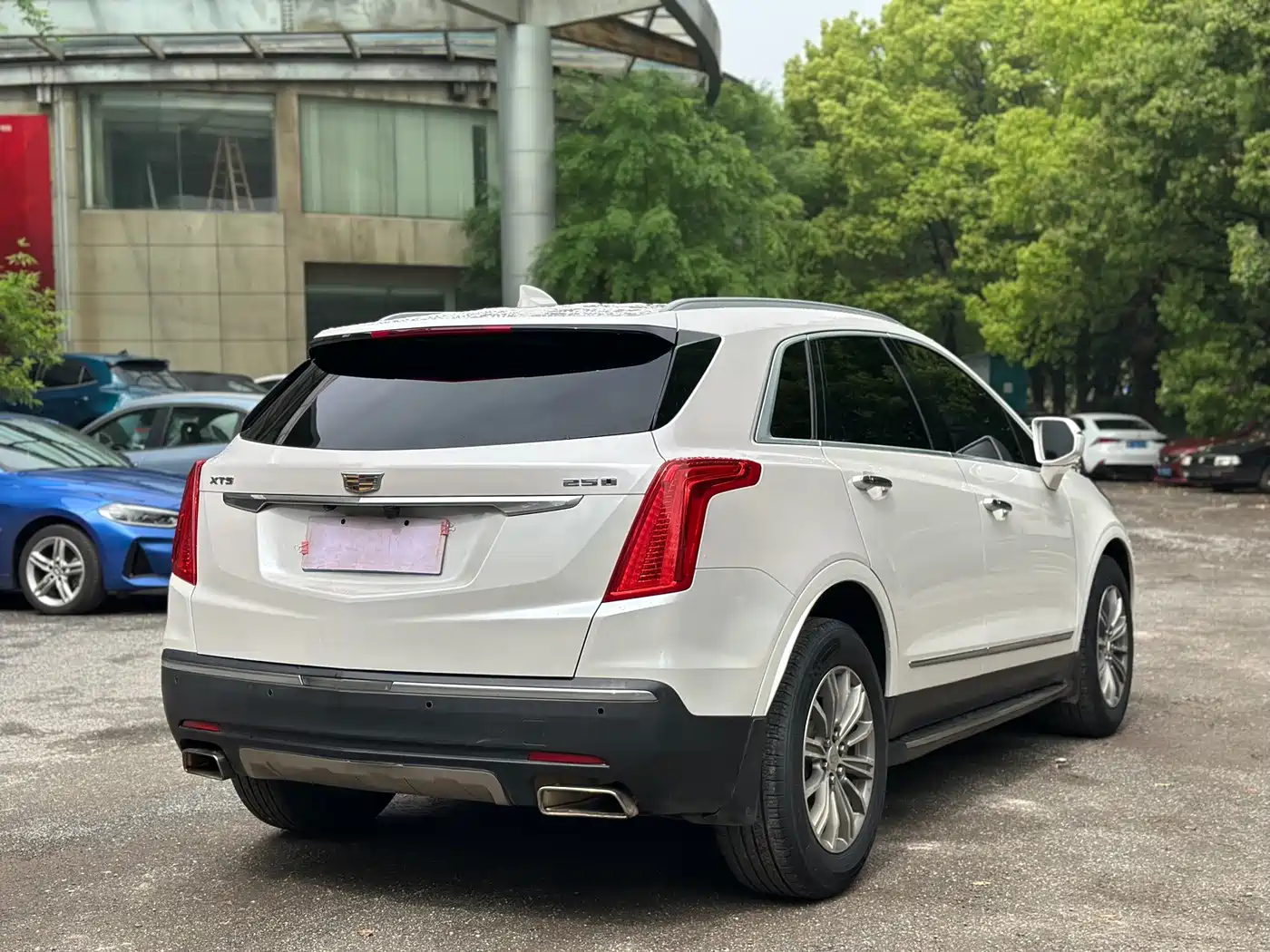 Cadillac XT5 2016 2016 25T Luxury Model