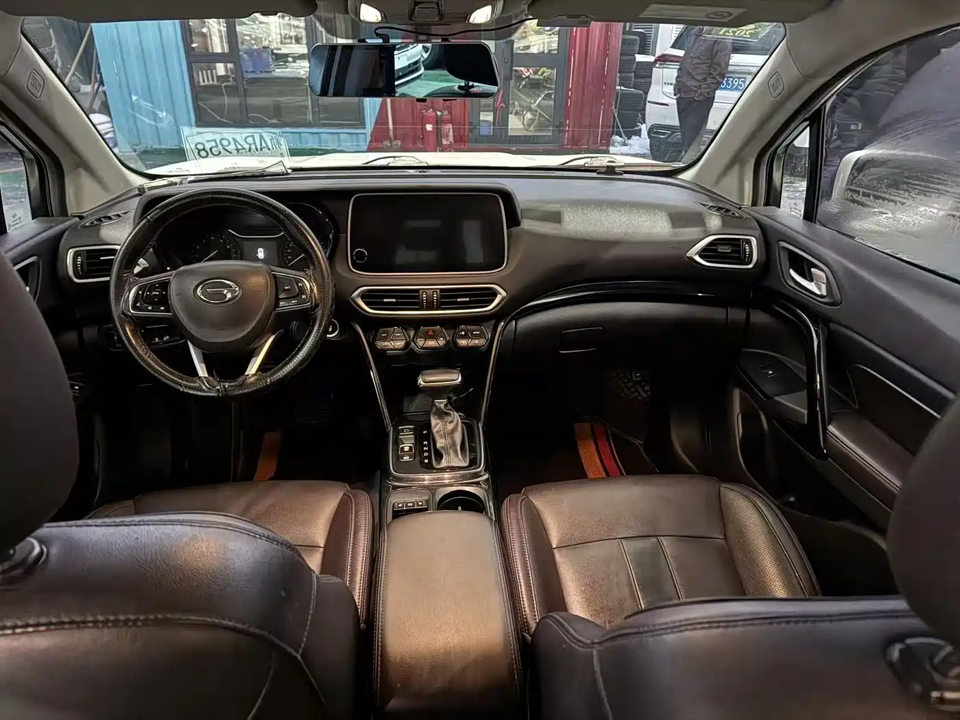 GAC Trumpchi Trumpchi GS4 2018 235T Automatic 2WD Luxury Smart Connect Million Commemorative Edition фото 6