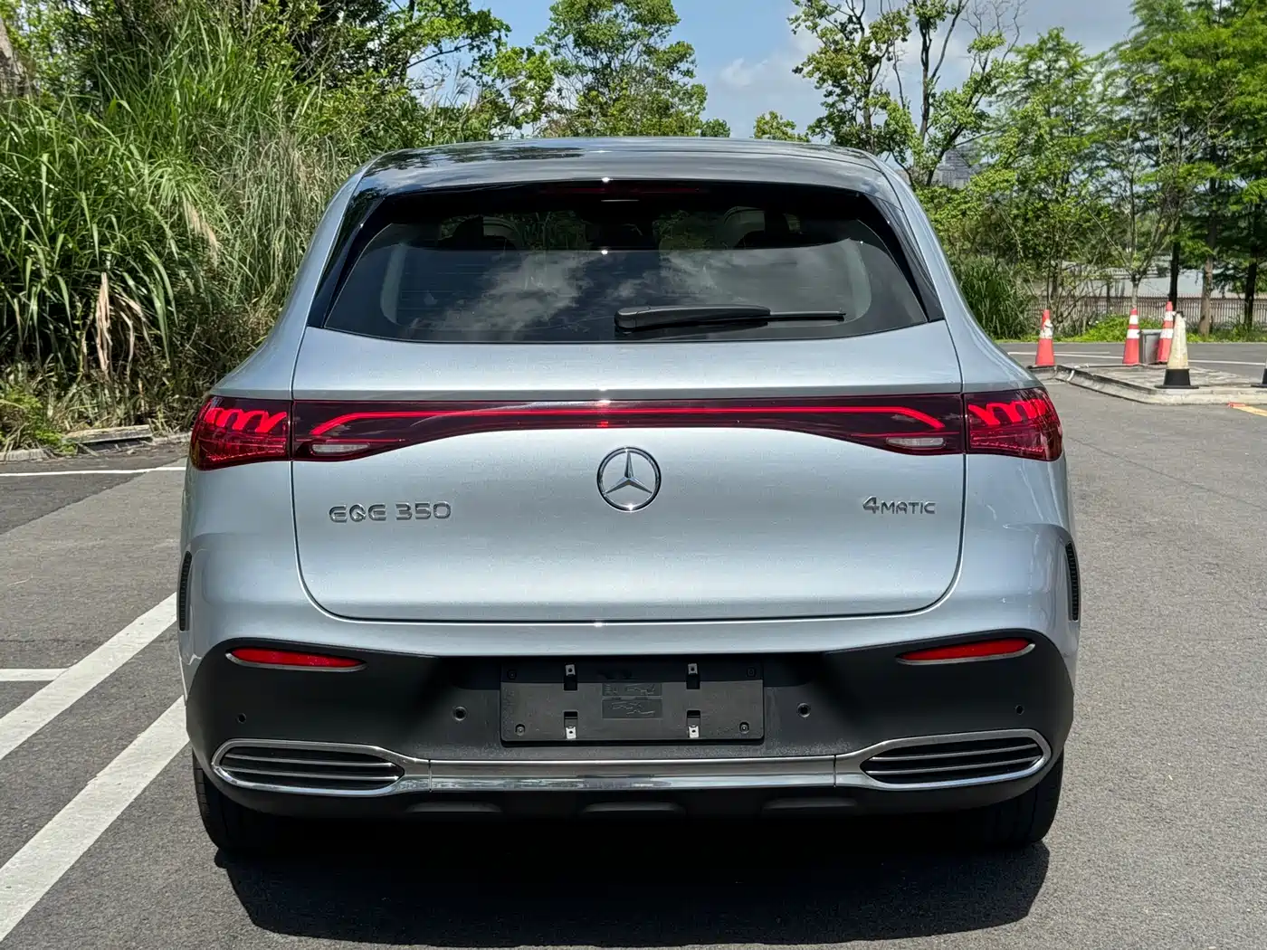 Mercedes-Benz EQE SUV 2023 350 4MATIC Luxury Edition фото 17