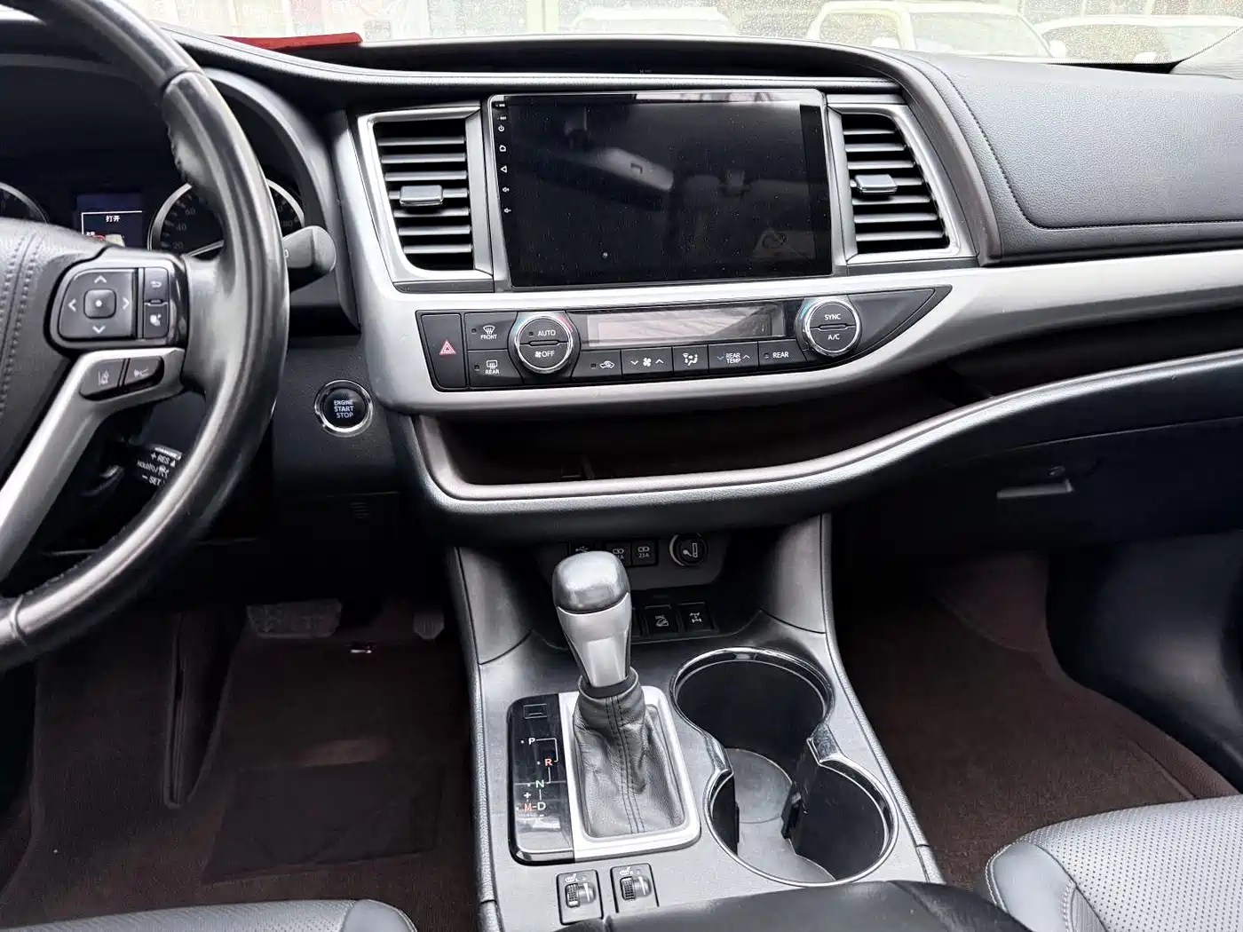 Toyota Highlander 2018 2.0T 4WD Luxury 7-seater (China V) фото 14