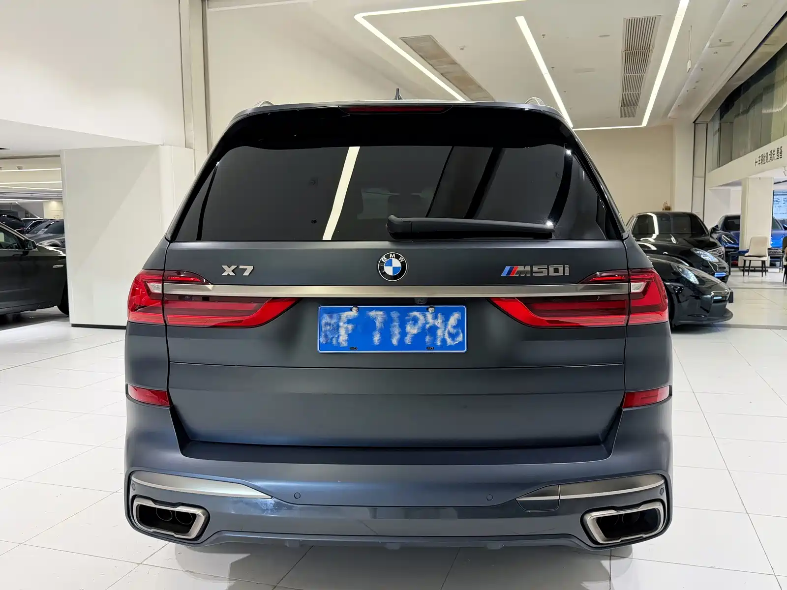 صورة 18 - BMW X7
