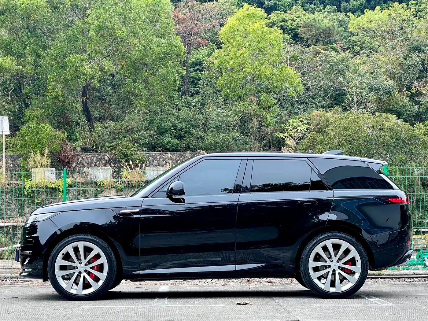 Land Rover Range Rover Sport 2025 2024 400PS Exemplary Edition