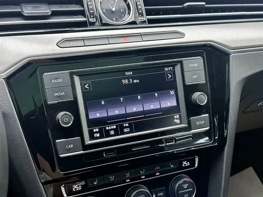 Volkswagen FAW-Volkswagen CC 2019 330TSI Luxury Appearance (China V) фото 13
