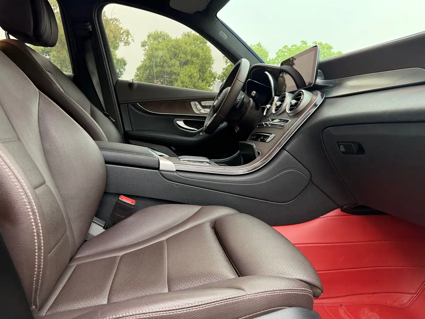 Mercedes-Benz GLC 2020 GLC 300 L 4MATIC Dynamic фото 5