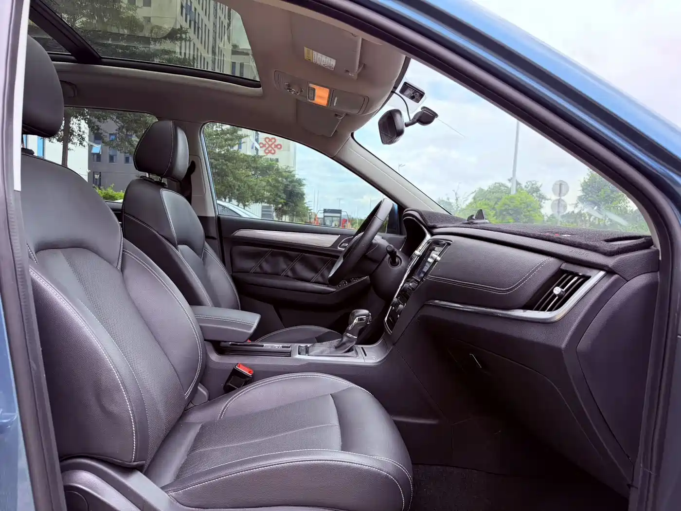 Roewe RX5 2016 2016 20T 2WD Automatic Flagship Edition