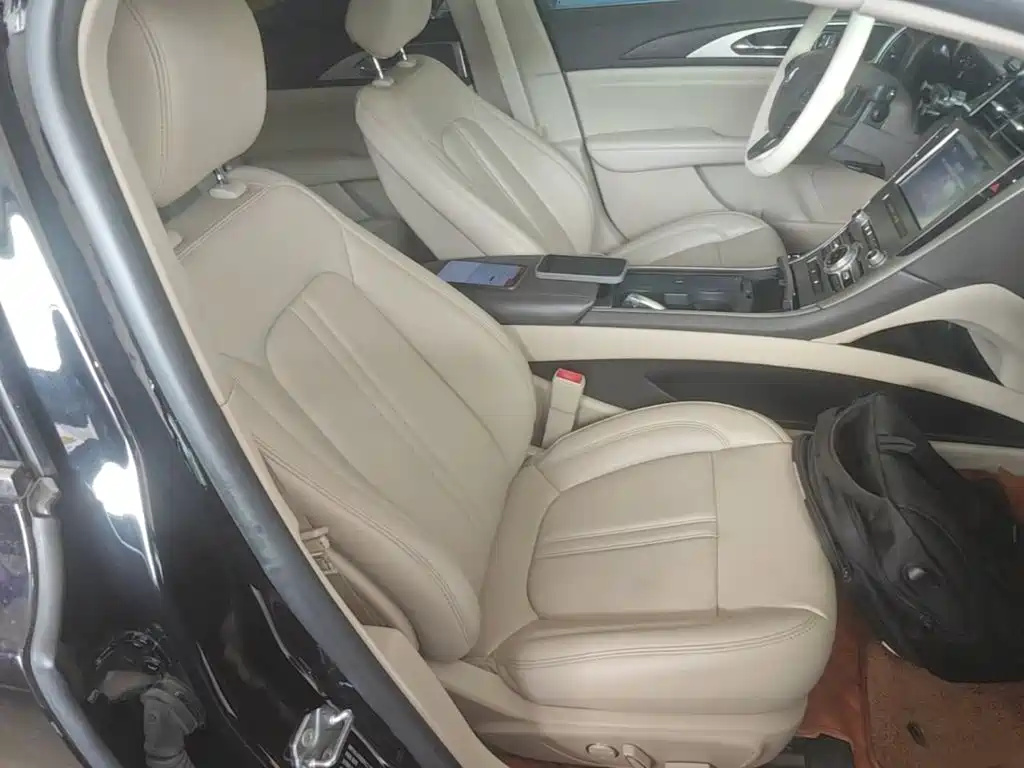 Lincoln MKZ 2021 2020 2.0T Premium Edition