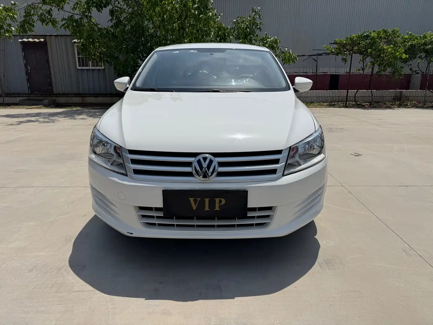 Volkswagen Santana 2015 1.4L Manual Trend Edition фото 2
