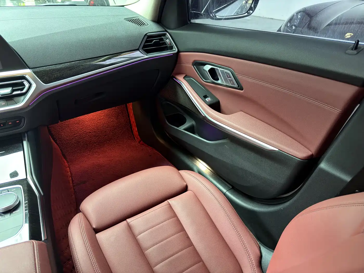 BMW 3 Series 2020 325Li Launch Edition фото 10