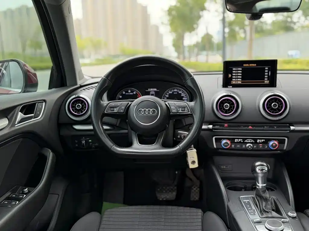 Фото 9 - Audi A3