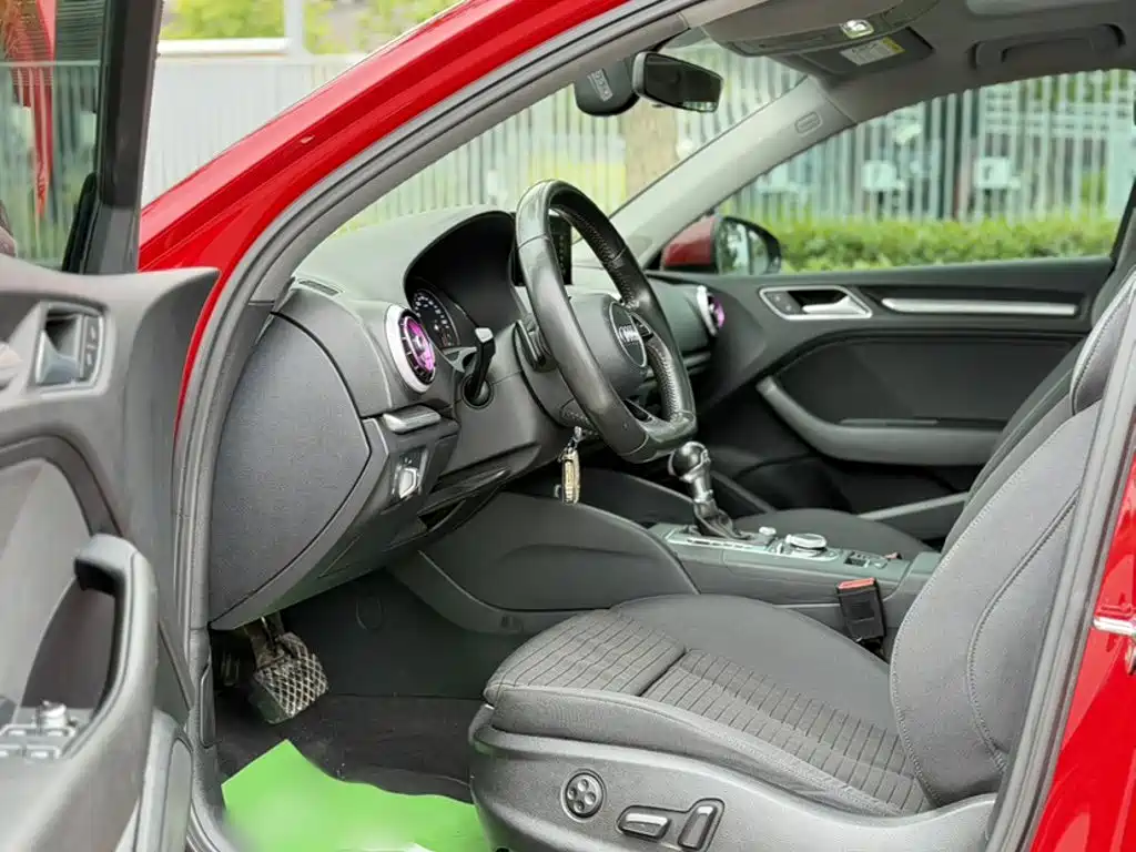 Фото 2 - Audi A3