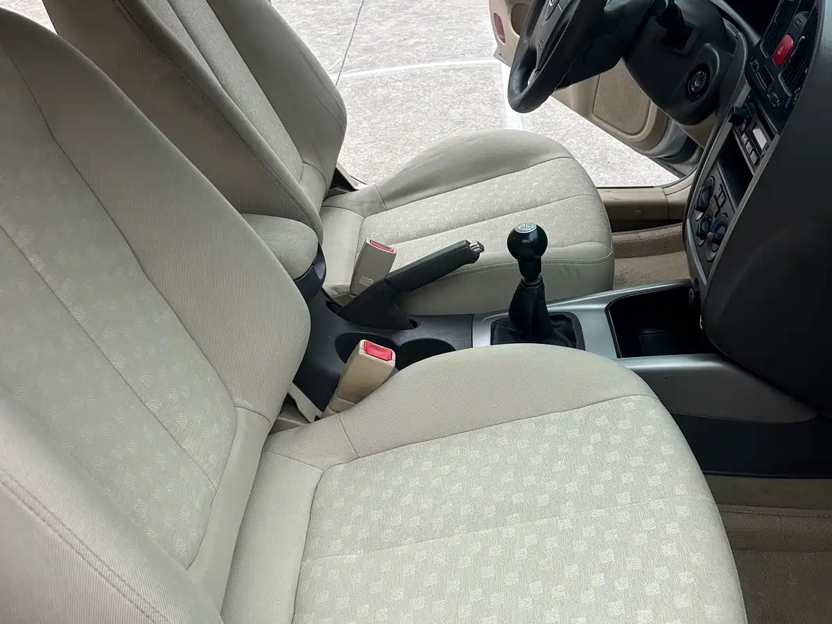 Hyundai Elantra 2007 1.6L Manual Comfort фото 11