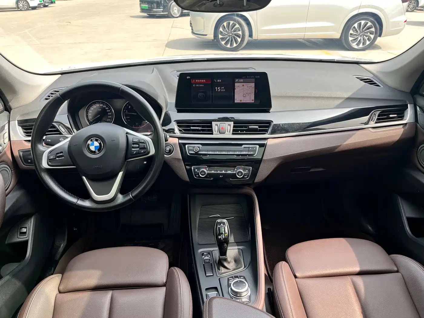 BMW X1 2020 sDrive25Li Leading Model фото 10