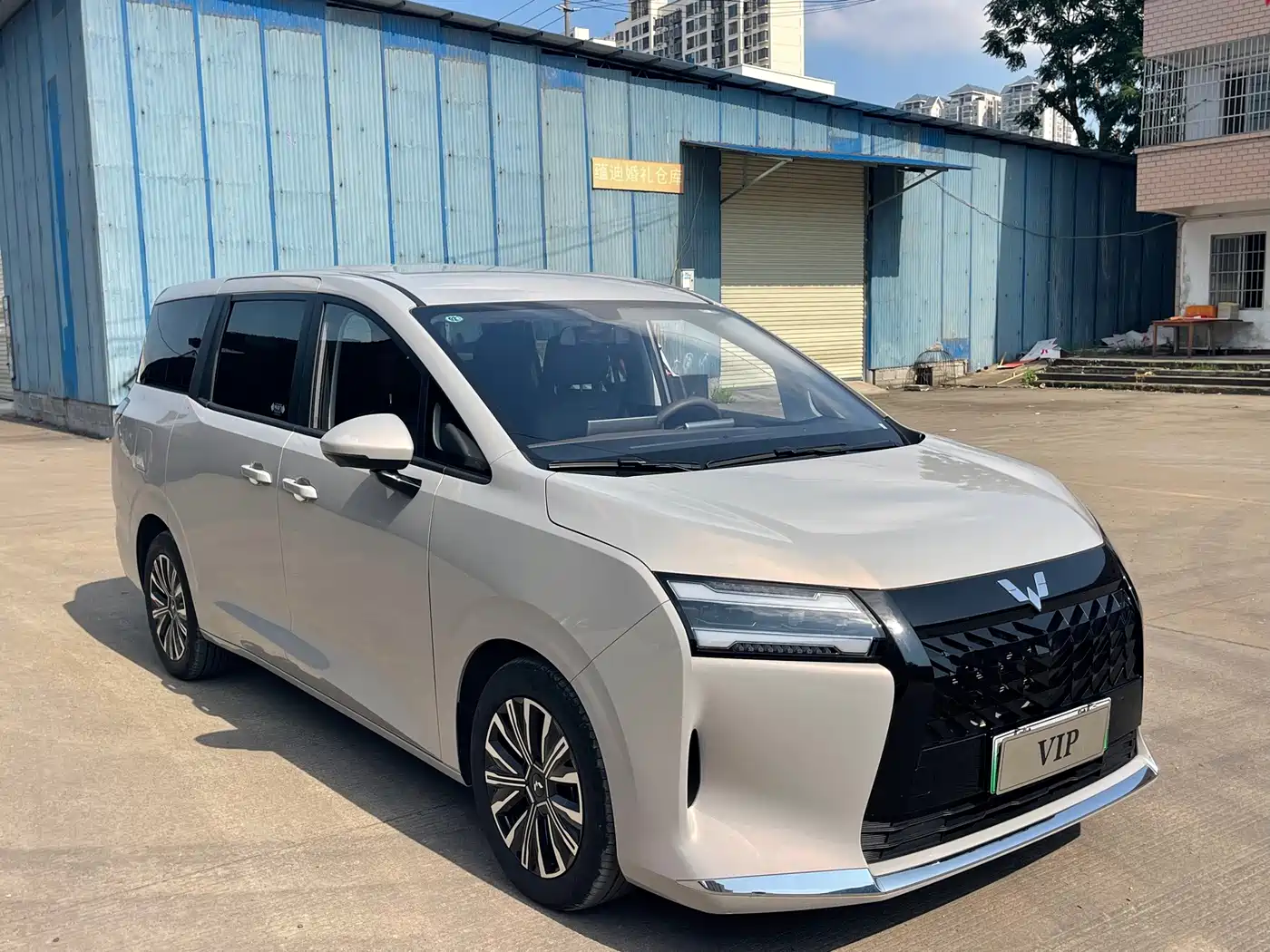 Wuling Motors Xingguang 730 New Energy 2025 2025 Model Plug-in Hybrid Base Version