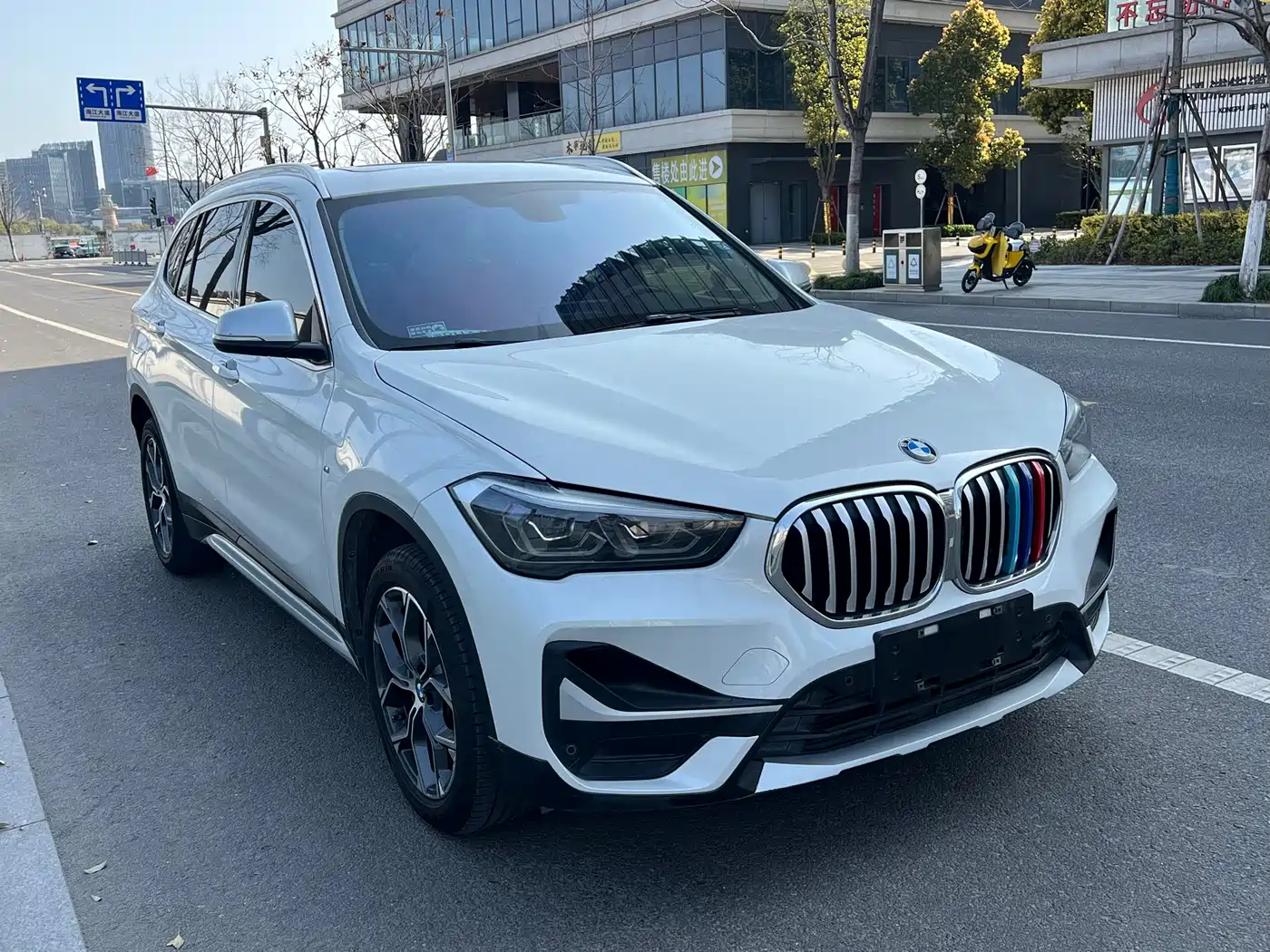 BMW X1