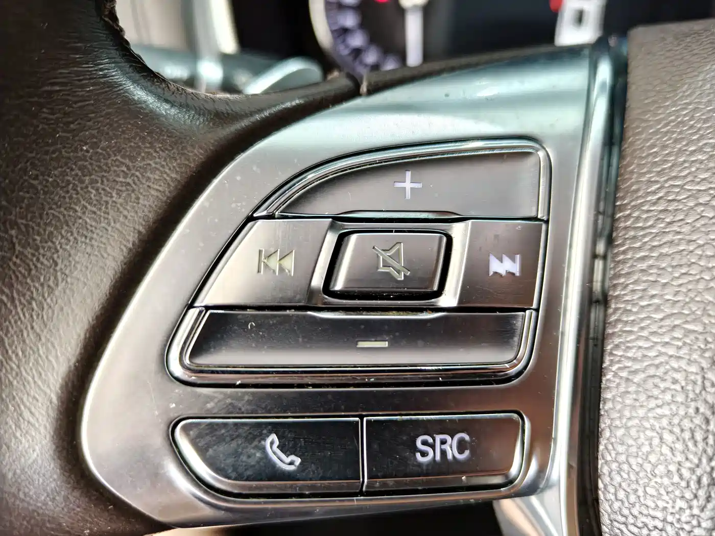 Roewe RX8 2018 2018 30T Smart Internet 2WD Flagship Edition