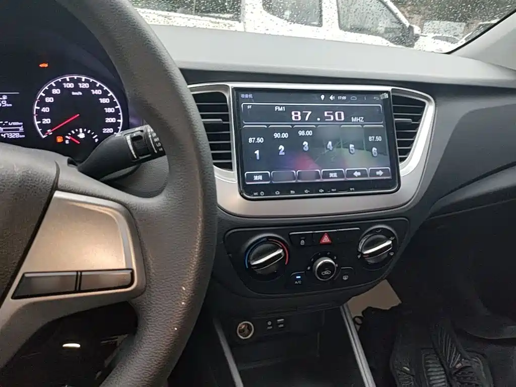 HYUNDAI ACCEPT