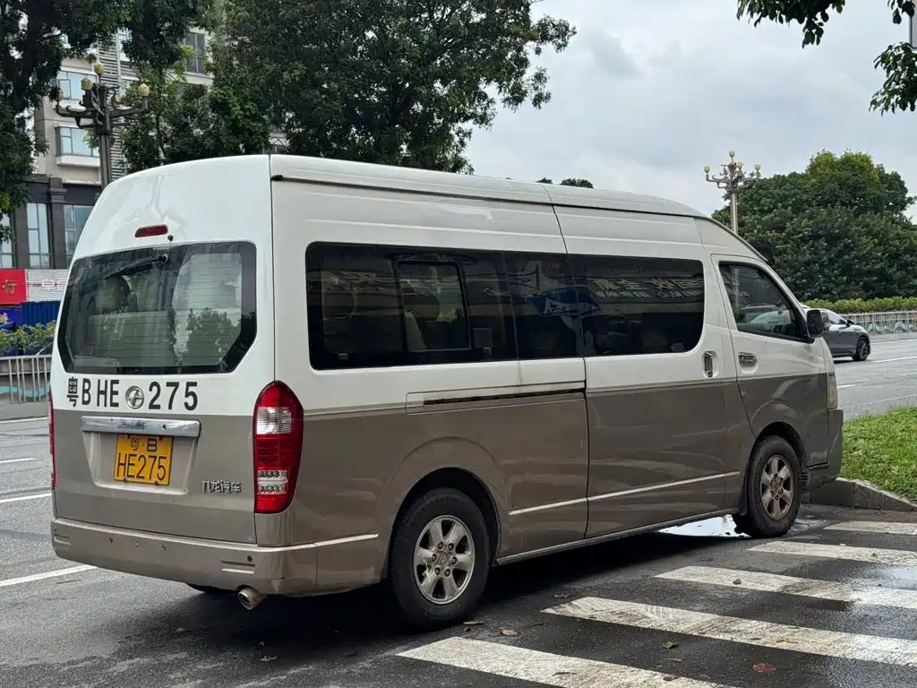 Jiu Long Large MPV 2015 2012 2.4L Petrol Happy Journey 4RB2
