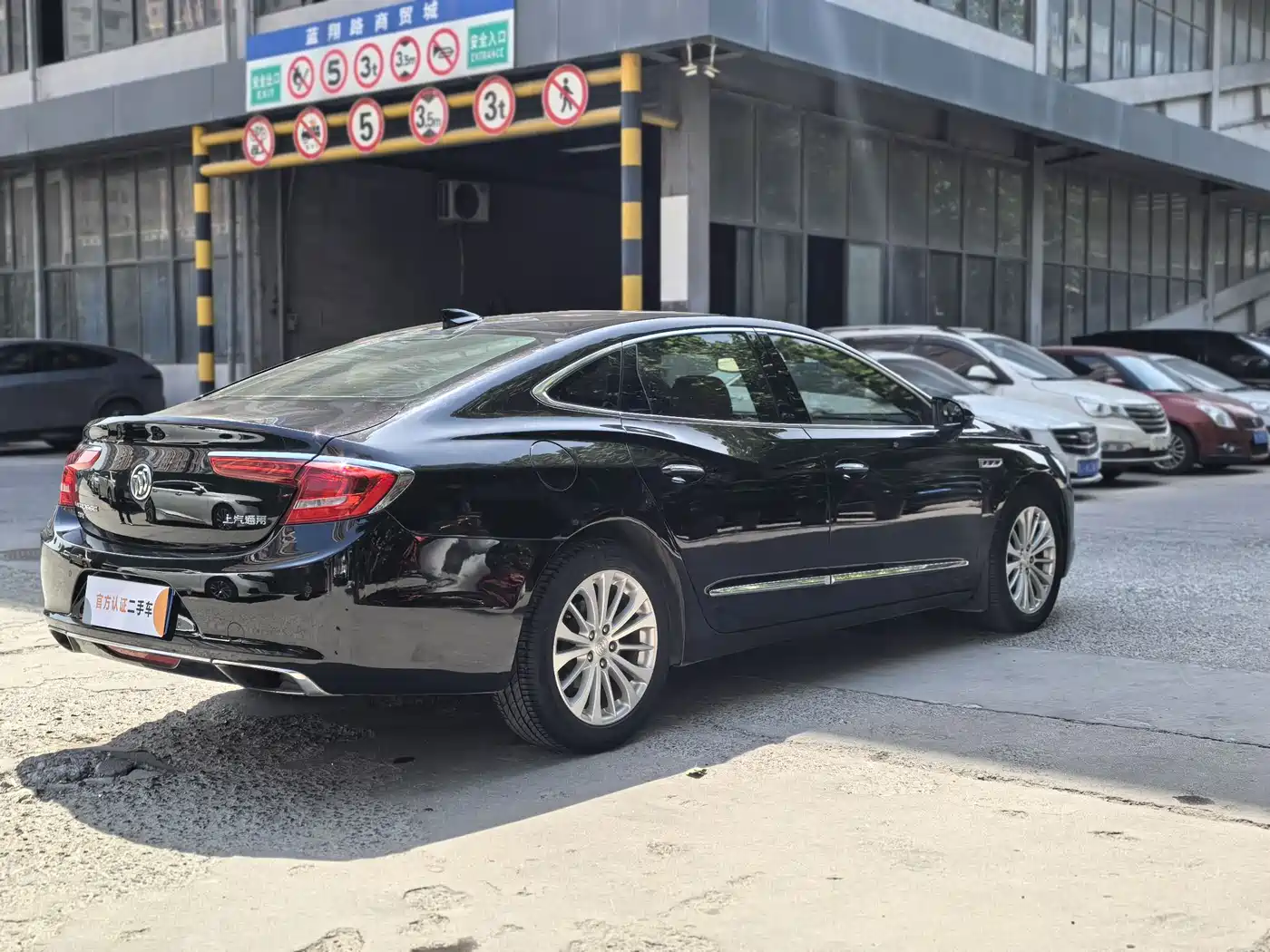 Buick LaCrosse 2018 Model 28T Elite Edition фото 6