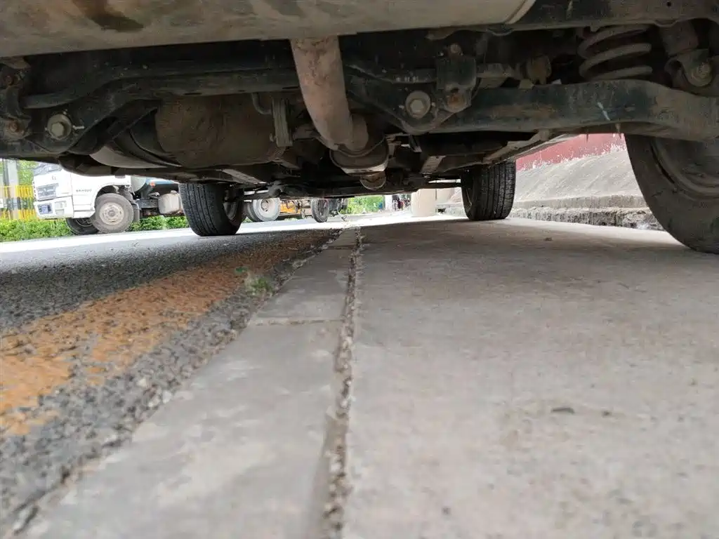 Hyundai Beijing Hyundai ix35 2019 2.0L Automatic 2WD Zhiyong·Enjoy China V фото 25