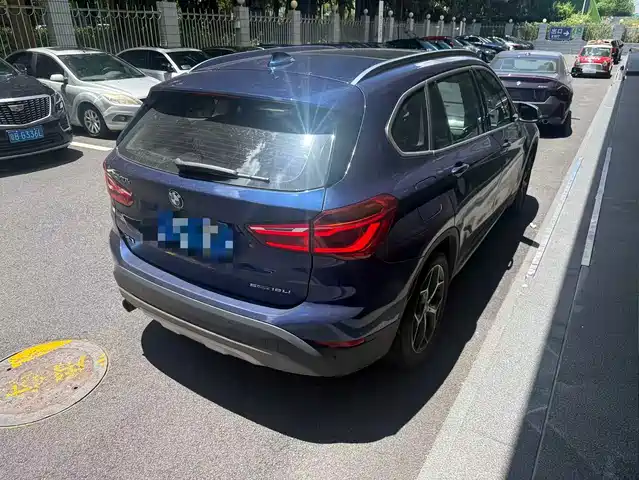 BMW X1 2019 sDrive18Li Premium Model — фото 3