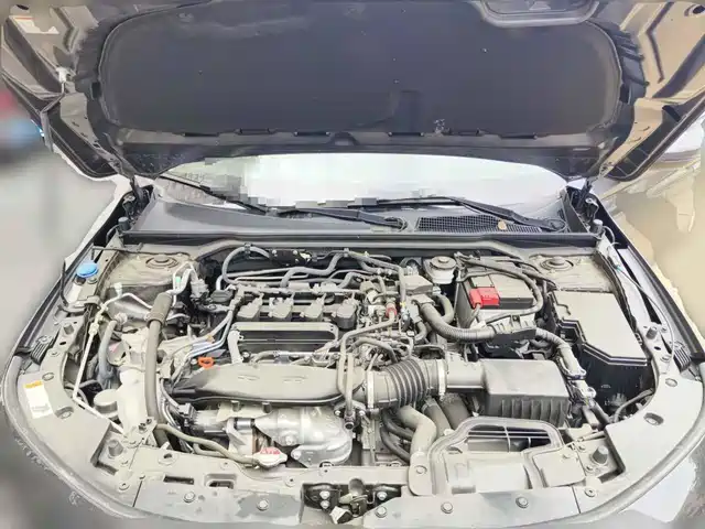 Honda Integra 2023 240TURBO CVT Leading Edition — фото 3