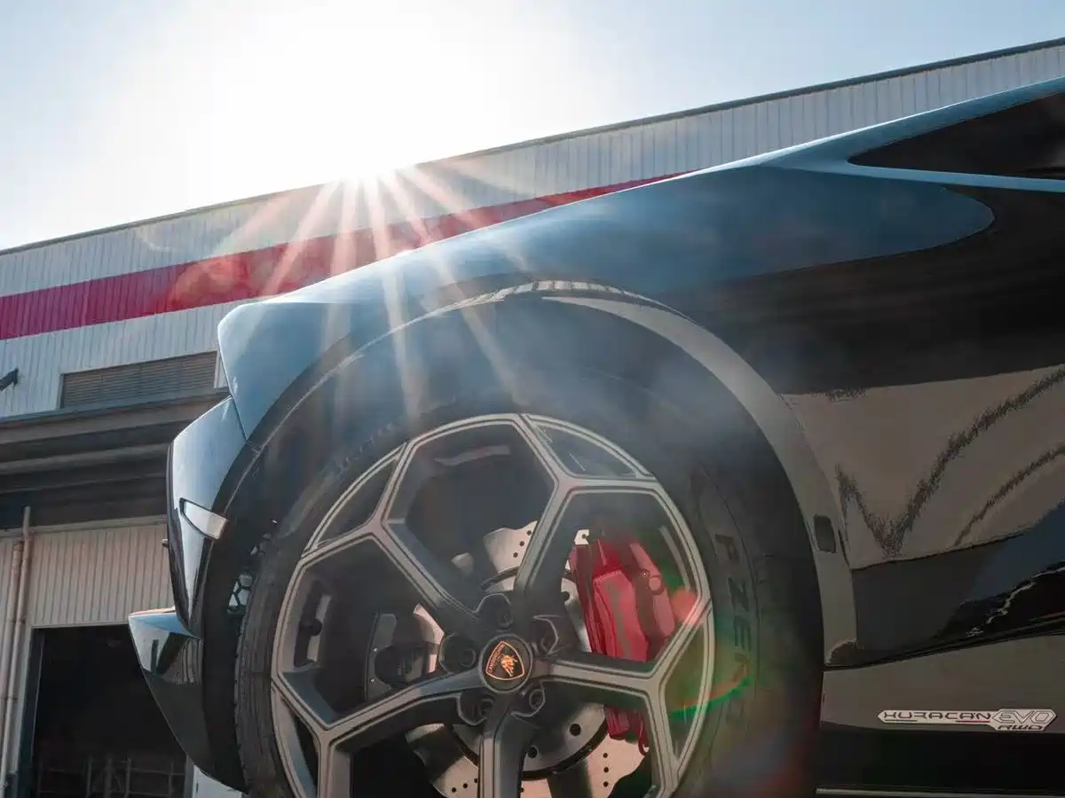 LAMBORGHINI HURACÁN