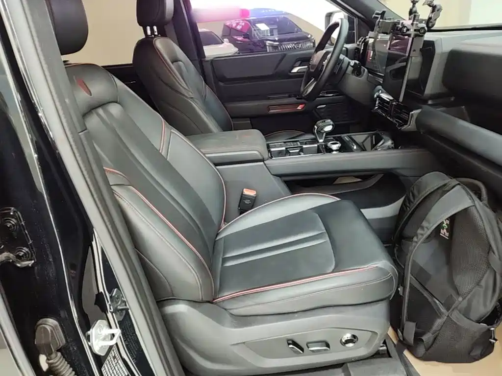 Jiangling Dadao 2024 2023 Flying General 2.3T Gasoline Automatic 4WD Unlimited Edition