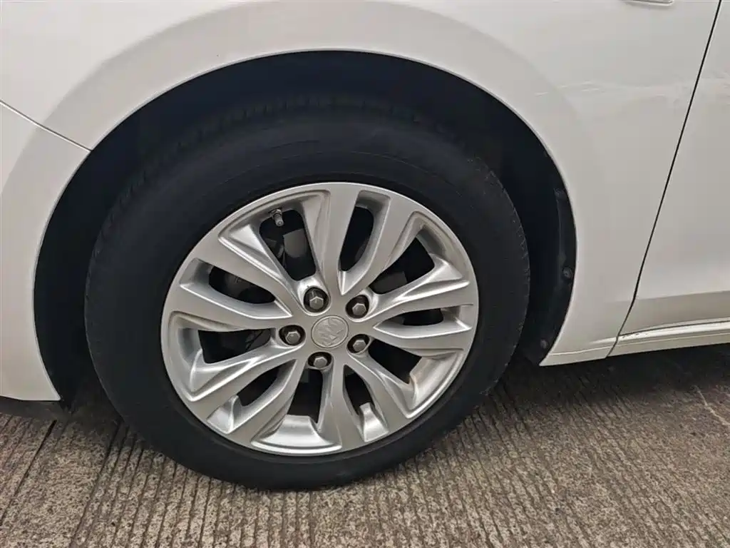 Buick Excelle 2021 Facelift Exemplar 1.5L Auto Elite фото 23