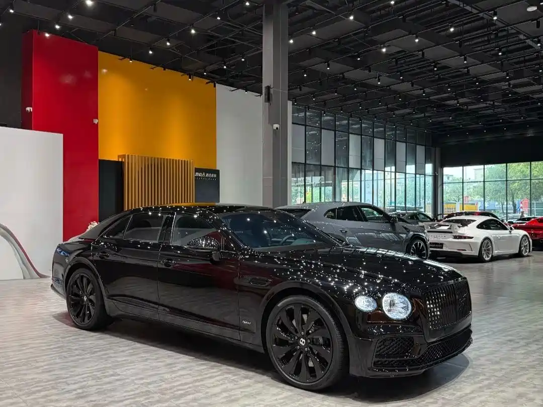 Bentley Flying Spur Plug-in Hybrid 2023 2022 2.9T V6 Hybrid Mulliner