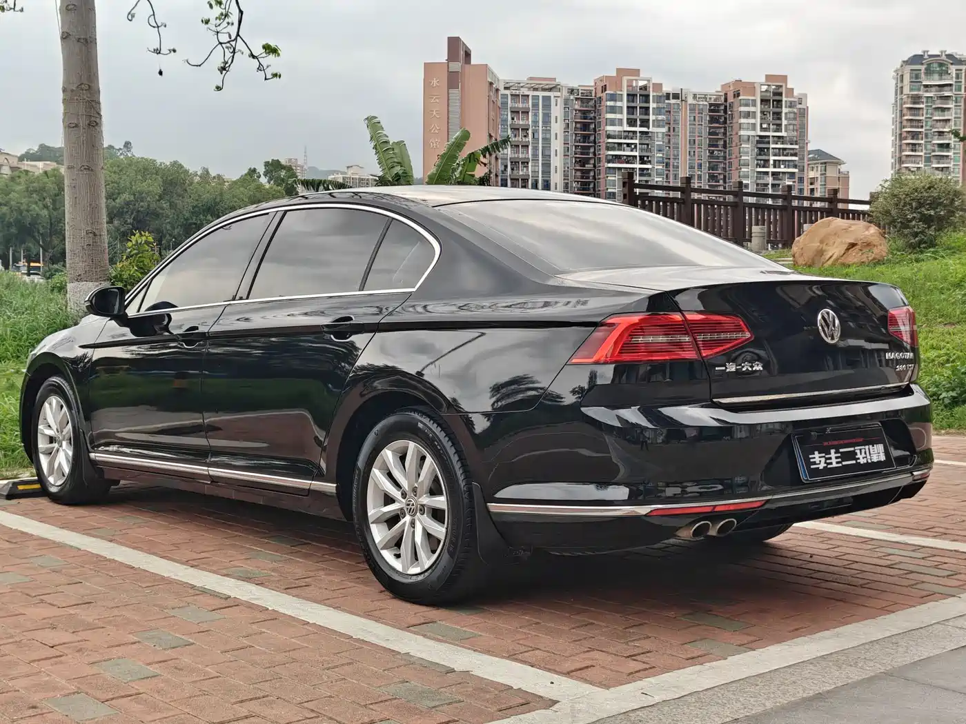 Volkswagen Magotan 2017 280TSI DSG Comfort фото 13