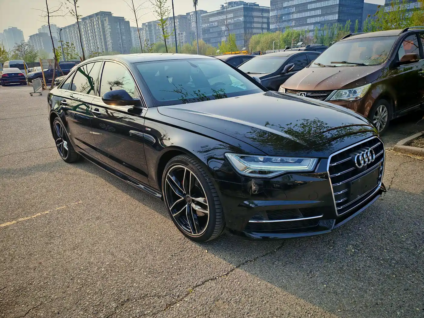 Audi A6L 2018 30th Anniversary 35 TFSI Sport фото 3