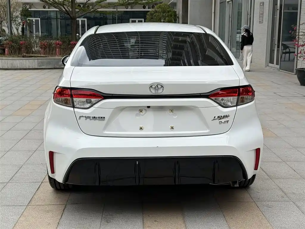 Toyota Levin 2024 185T CVT Sport Edition фото 7