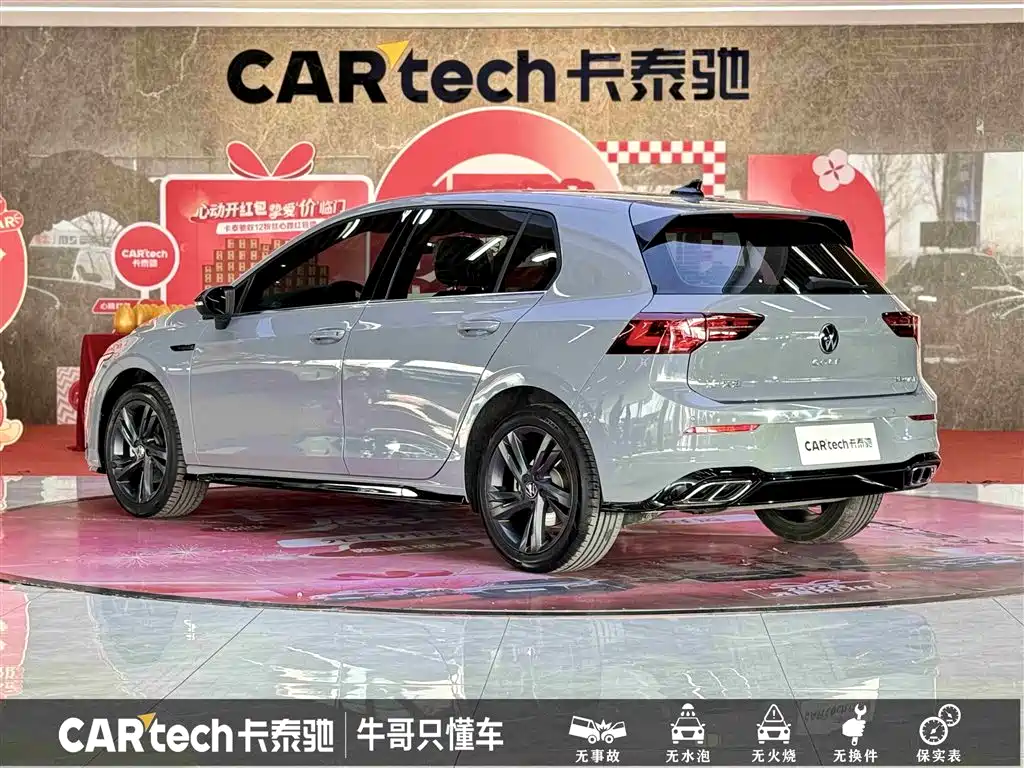 Volkswagen Golf 2023 Model 280TSI DSG R-Line фото 6
