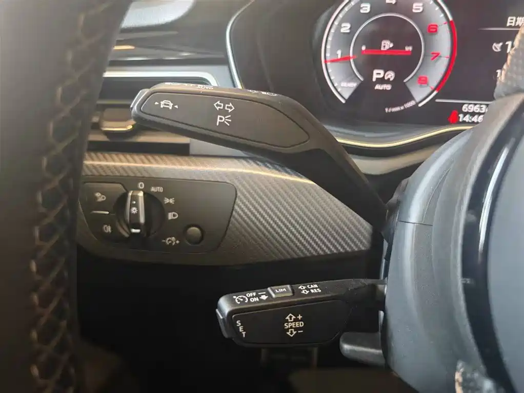 Audi A4L 2024 40 TFSI quattro RS Kit Speed Edition фото 17