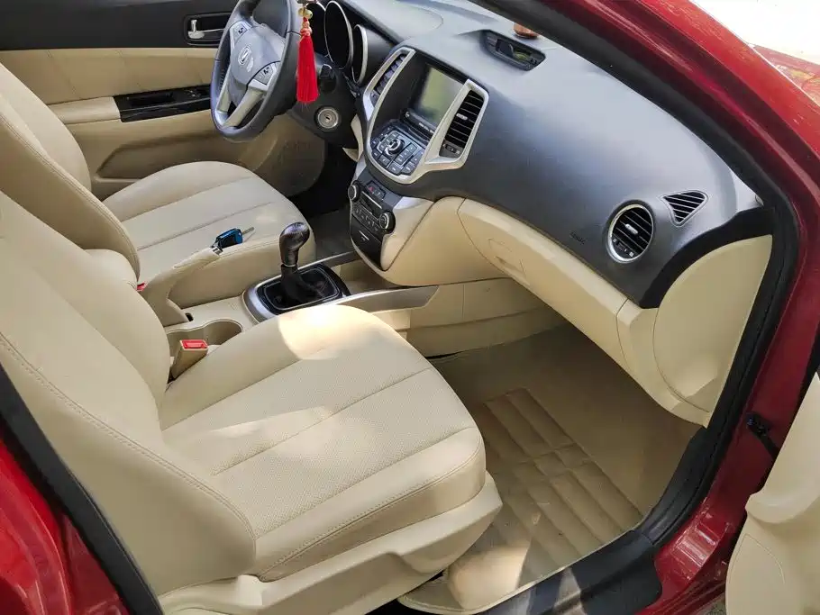 Changan Eado 2015 2015 1.6L Manual Luxury (China IV)