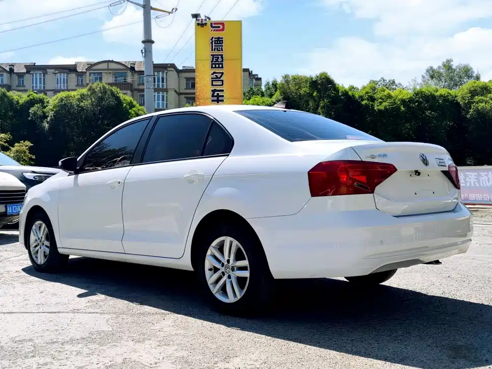 Volkswagen Jetta 2019 2019 Dream Edition 1.5L Auto Comfort