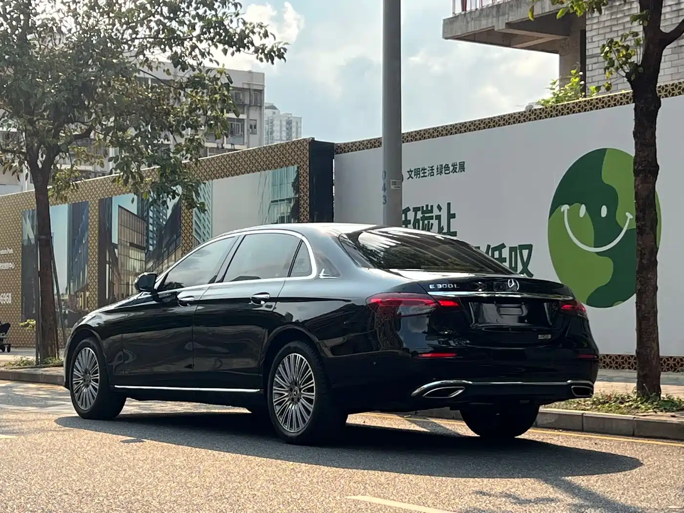 Mercedes-Benz E-Class 2023 Facelift E 300 L Fashion фото 15