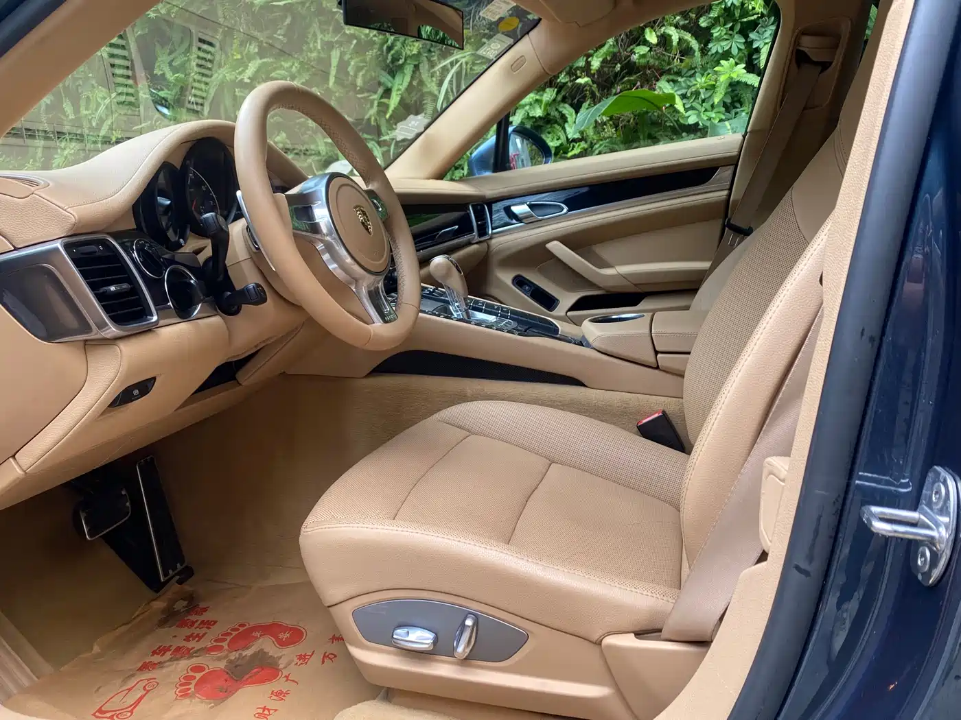 Porsche Panamera 2010 Panamera 4 3.6L фото 12