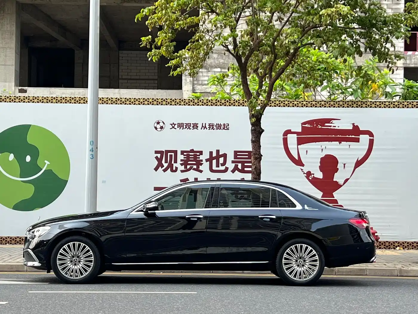 Mercedes-Benz E-Class 2023 Facelift E 300 L Fashion фото 3