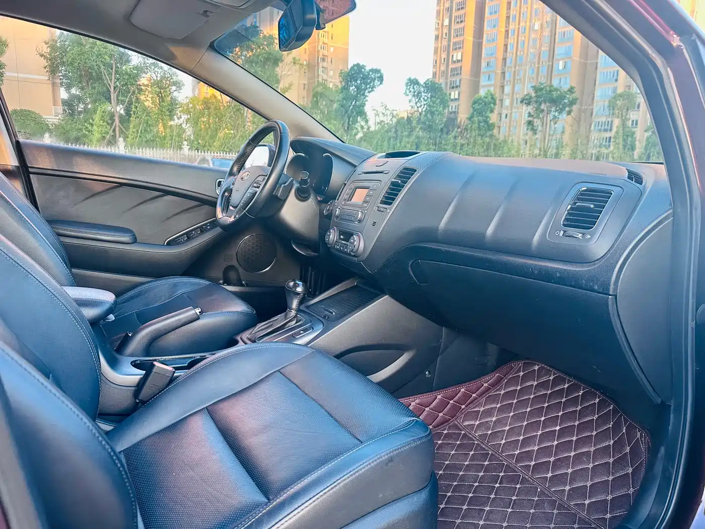 Kia K3S 2015 2014 1.6L Automatic Premium