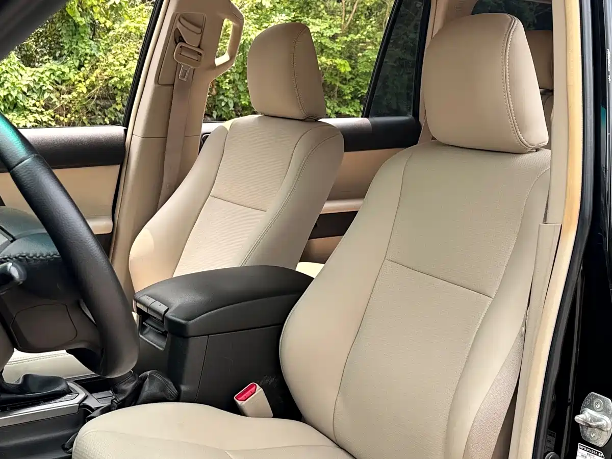 Toyota Prado (Import) 2010 2.7L Automatic Standard фото 7