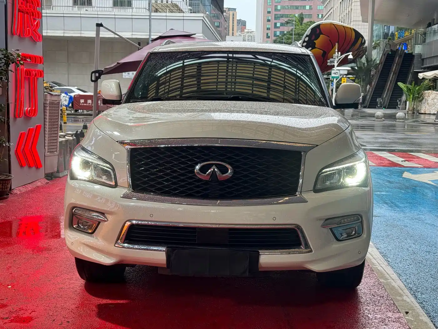 Infiniti QX80 2018 2016 5.6L 4WD
