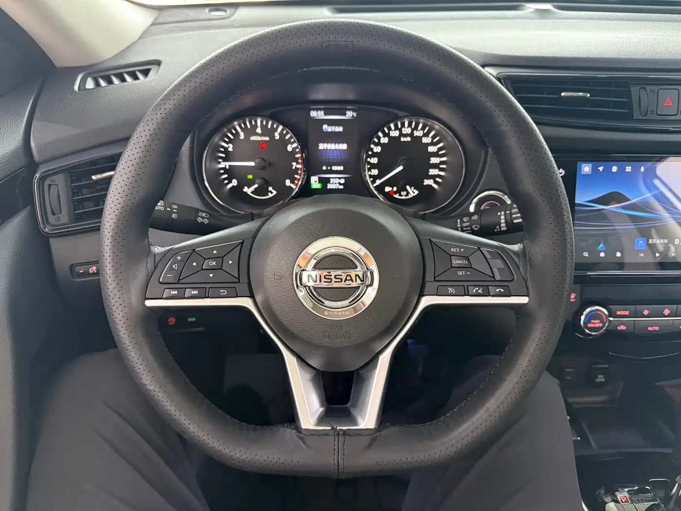 Nissan X-Trail 2025 2023 Classic 2.0L 2WD Smart Premium Edition